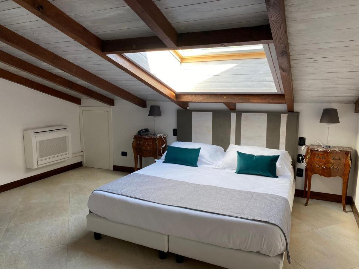 La Locanda Del Pontefice - Luxury Country House Marino Esterno foto
