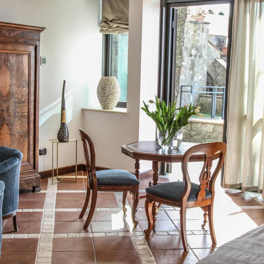 La Locanda Del Pontefice - Luxury Country House Marino Esterno foto