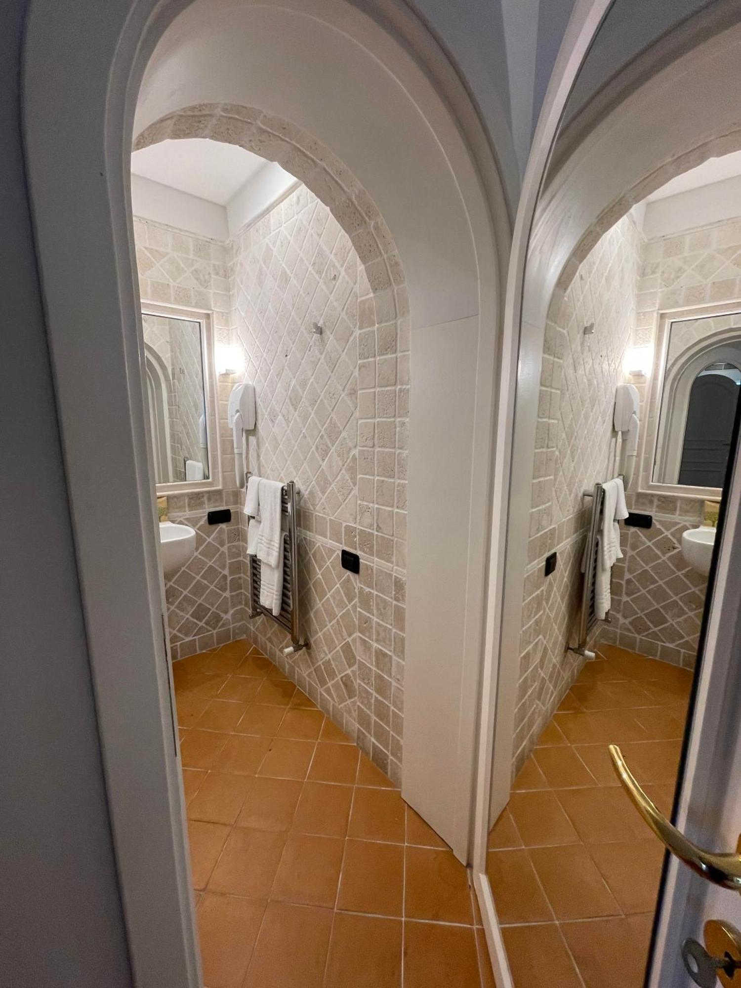 La Locanda Del Pontefice - Luxury Country House Marino Esterno foto