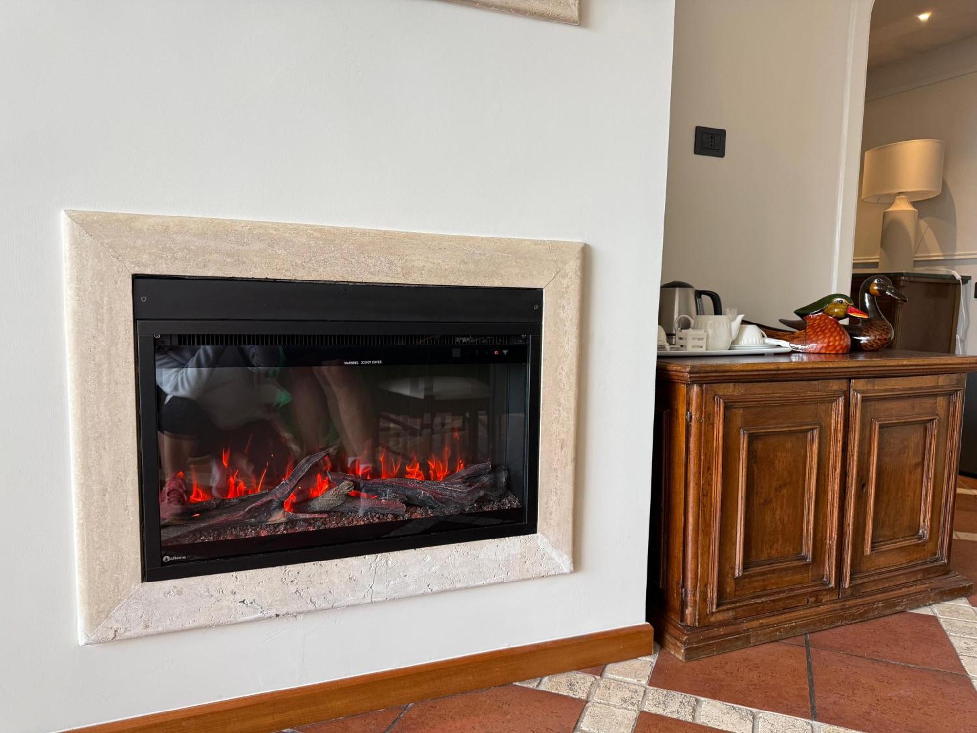 La Locanda Del Pontefice - Luxury Country House Marino Esterno foto