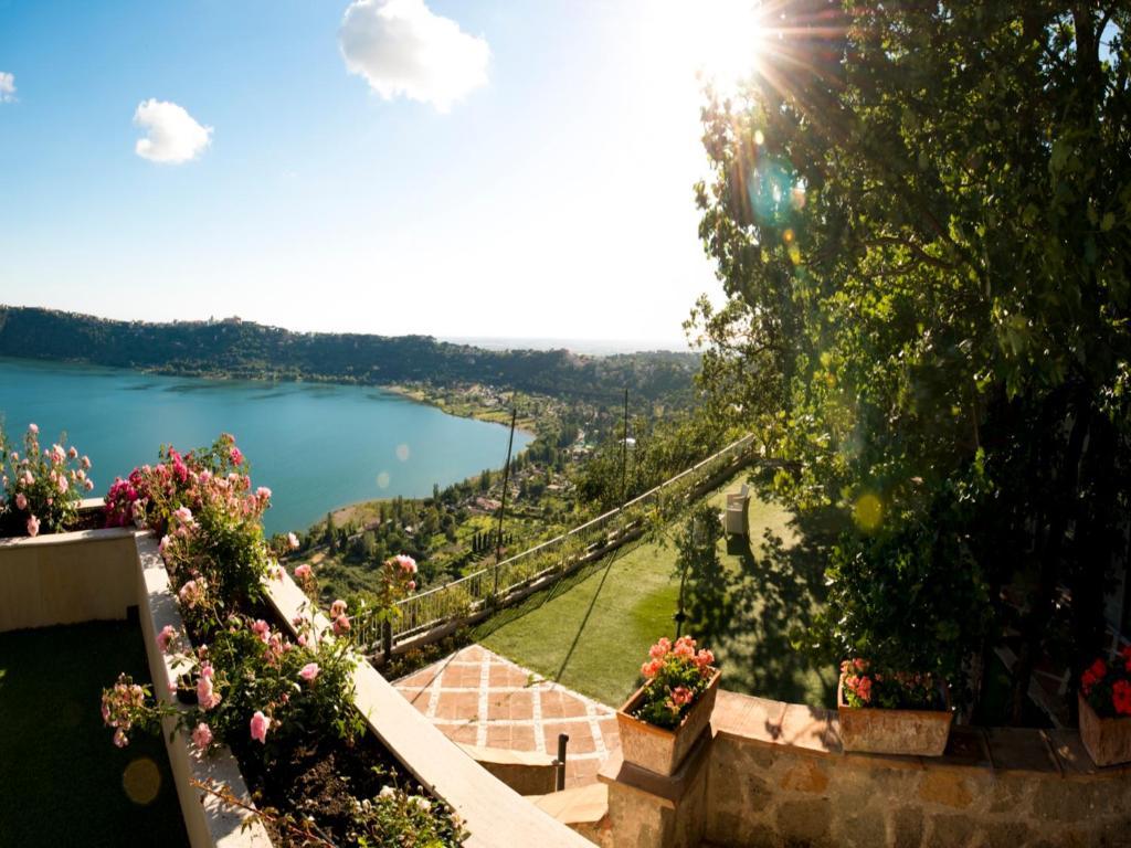 La Locanda Del Pontefice - Luxury Country House Marino Esterno foto