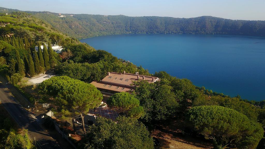 La Locanda Del Pontefice - Luxury Country House Marino Esterno foto